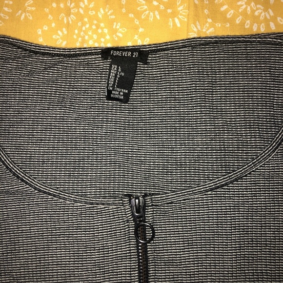 Bought for an event - - Picture 2 of 4